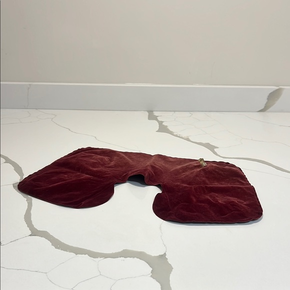 Inflatable Neck Pillow - Picture 1 of 3